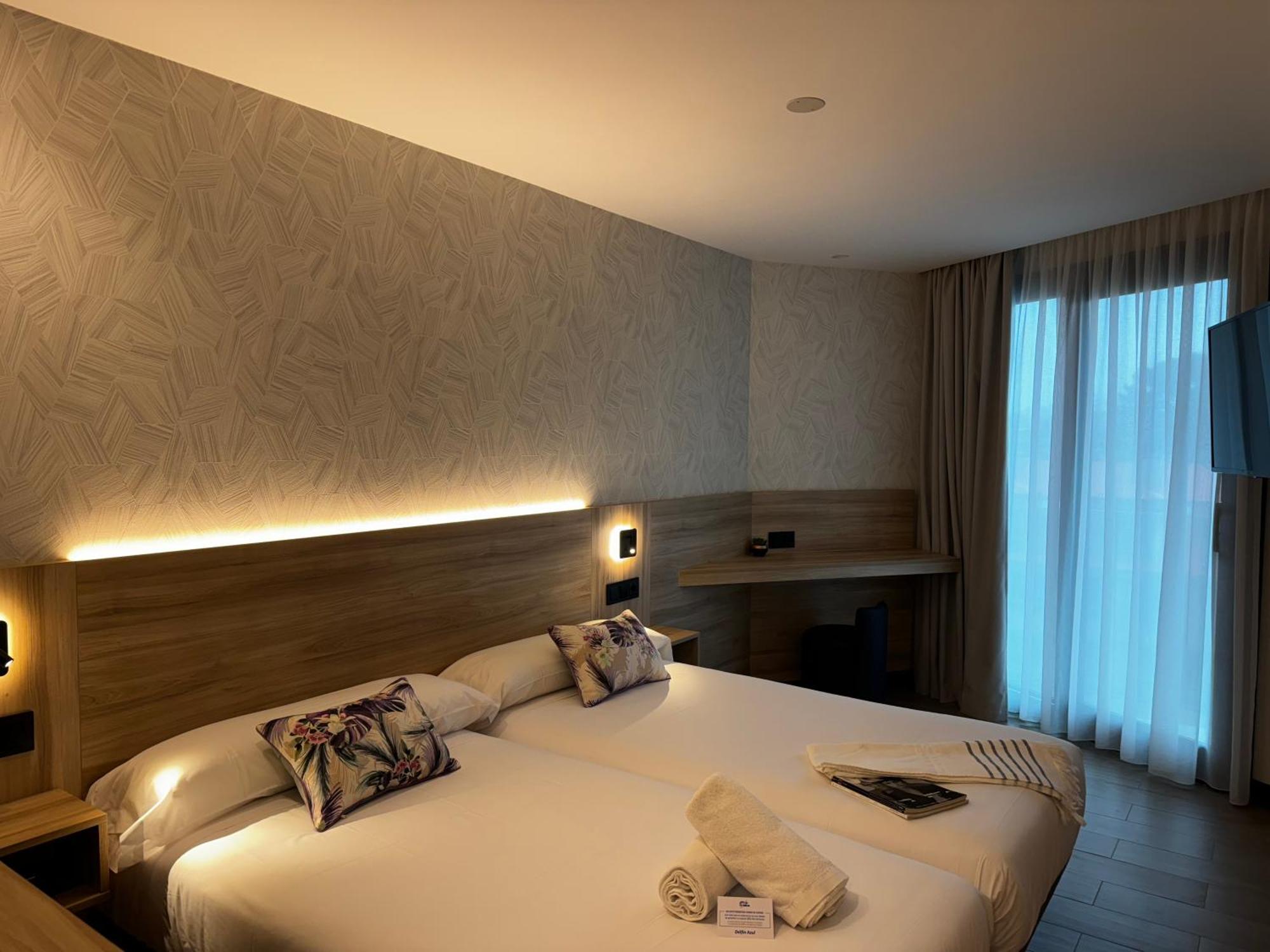 Playa de la Lanzada Hotel Delfin Azul מראה חיצוני תמונה